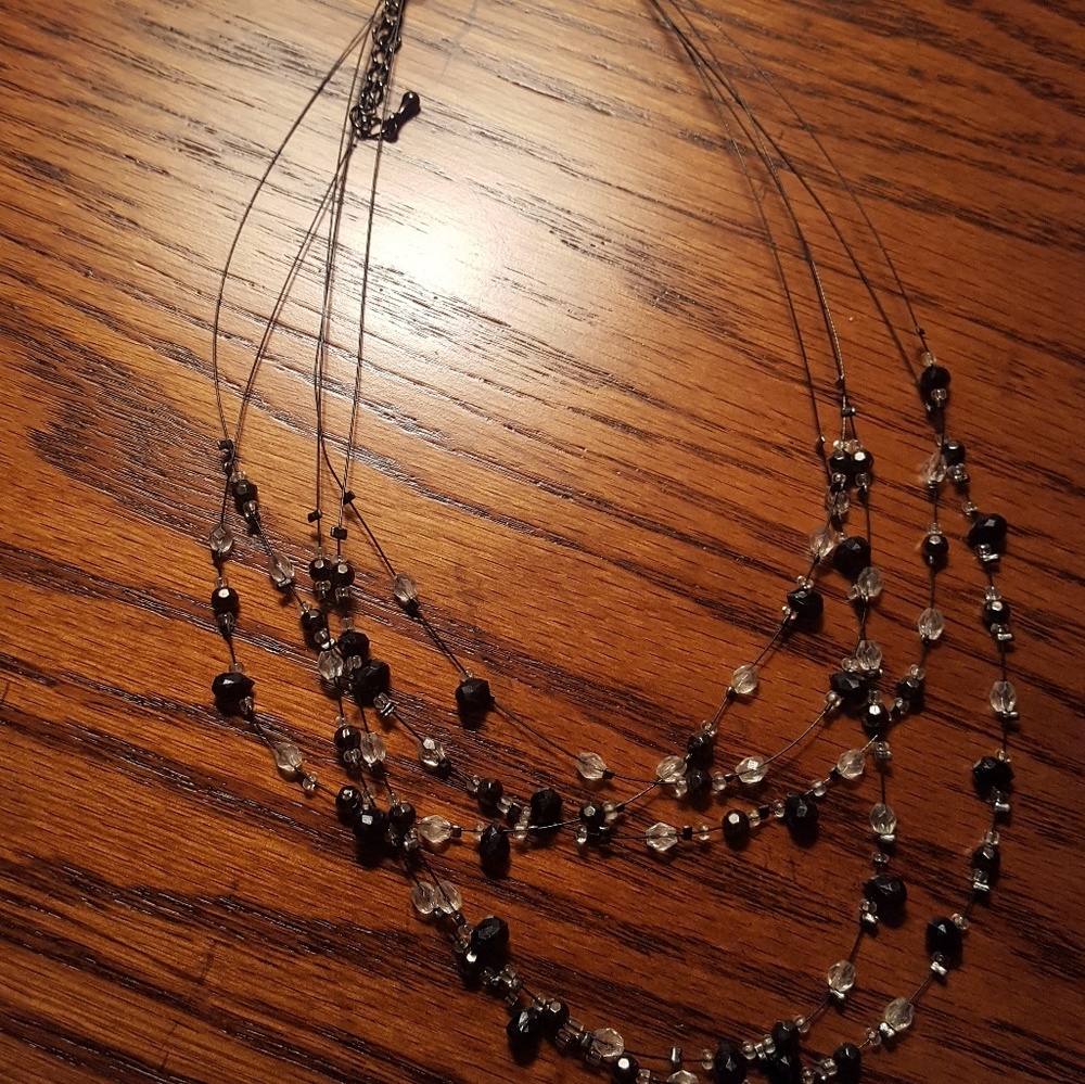 💝 3 for $10 Delicate beaded necklace